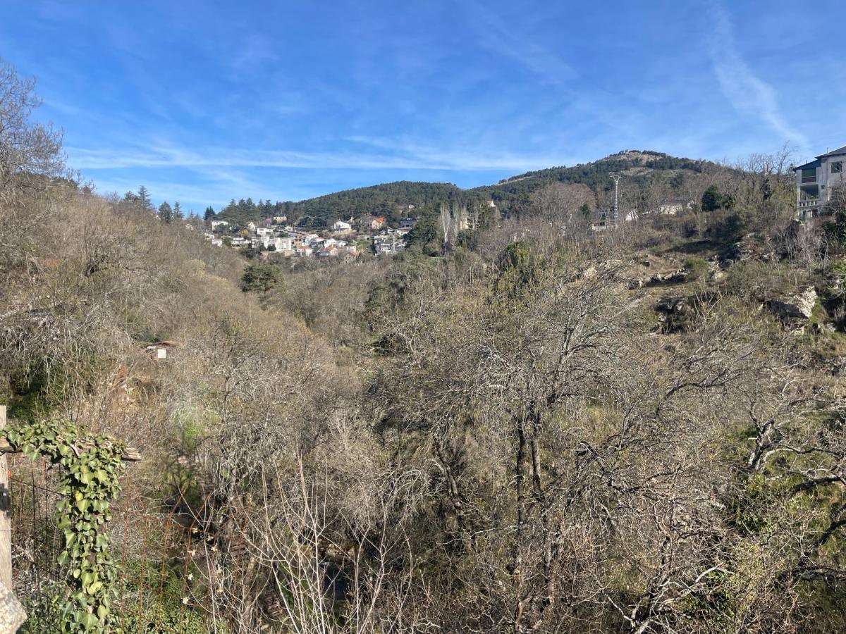 Casa Fidelina II Miraflores De La Sierra Eksteriør billede