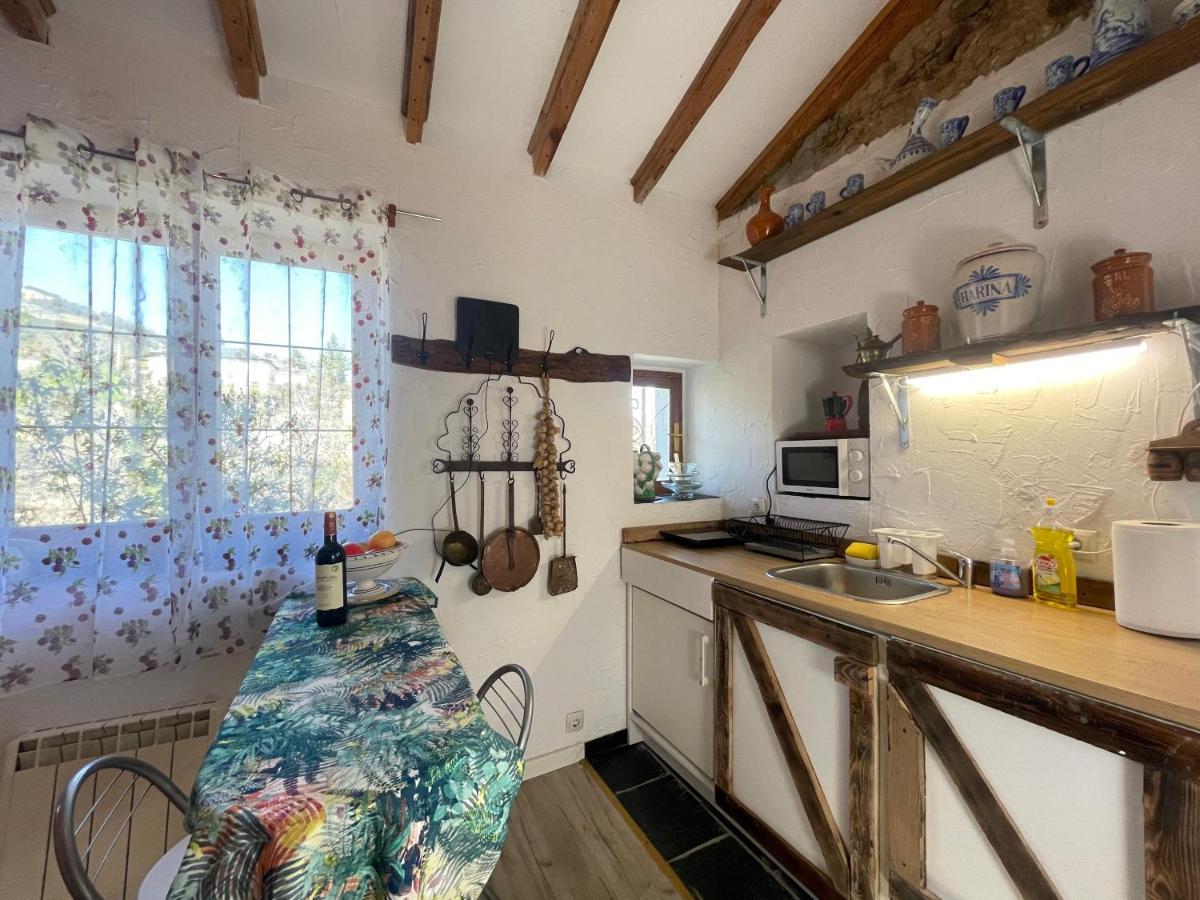 Casa Fidelina II Miraflores De La Sierra Eksteriør billede